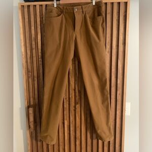 Lululemon ABC Slim Utilitech Pants 33x34